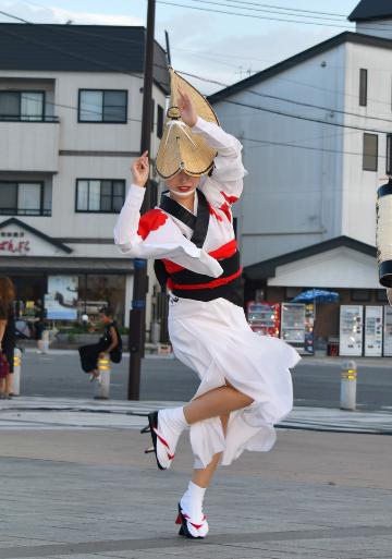 入選　芳賀和代　マドンナの舞